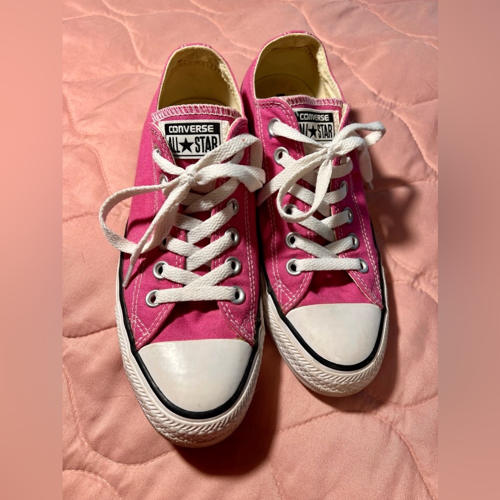 Pink Converse All Star Low Top Chucks
